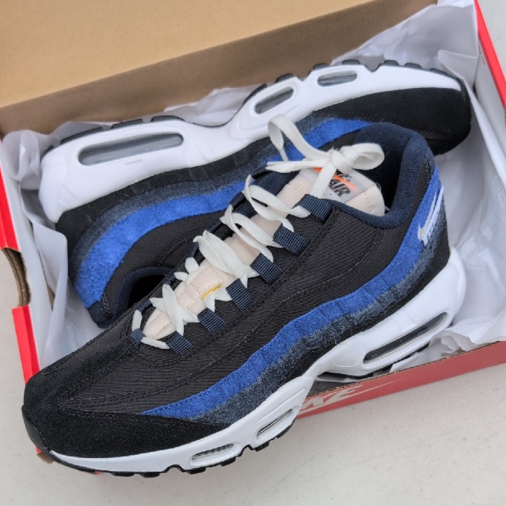 Nike Men's Air Max 95 SE Running Club Black'nBlue - Men's Size 10.5 (DH2718-001)